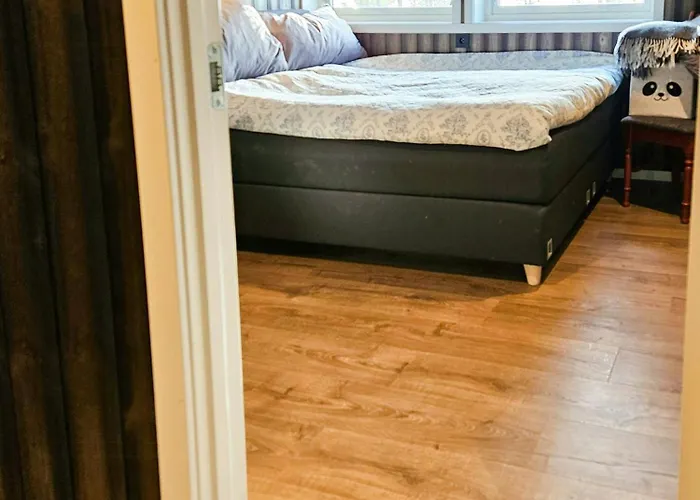 Modern With Panoramic Views Near Langedrag Tunhovd